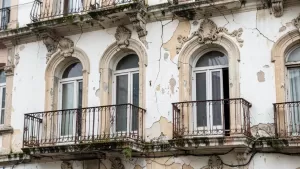 ekspertyza stanu technicznego elewacji zabytkowej kamienicy zakres